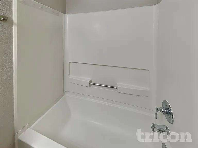 2729 Redland Ln — Photo 16