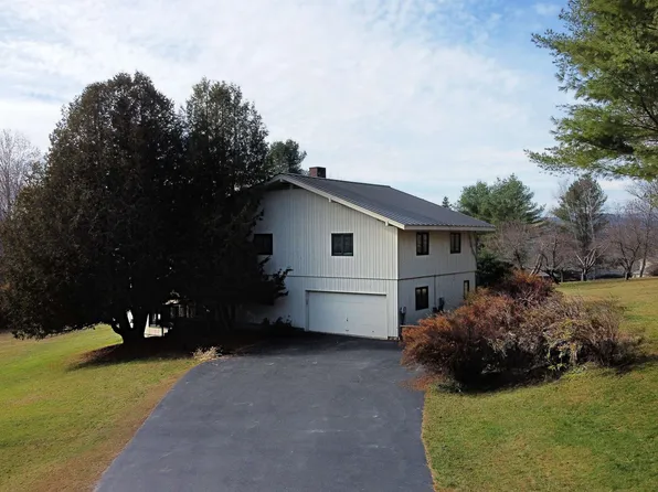 136 Lower Ridge Road, St. Johnsbury, VT 05819