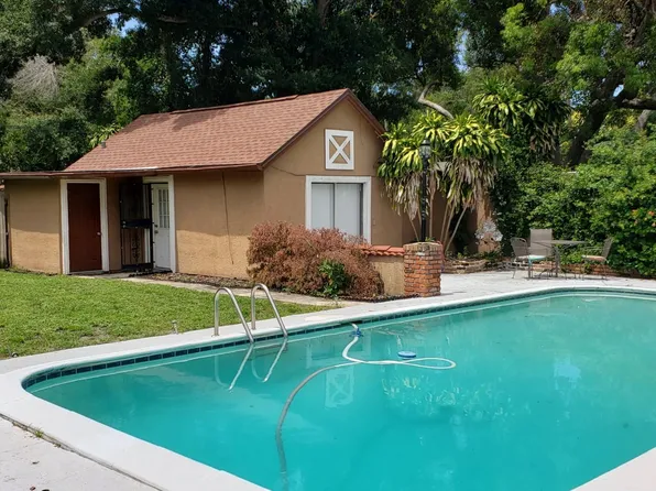 1389 Hibiscus St, Clearwater, FL 33755