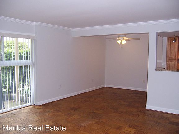 3rd image of 3141 University Blvd W APT 5