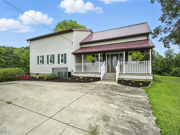 1371 Spider Ridge Rd, Parkersburg, WV 26104