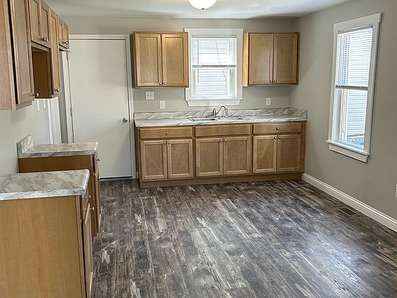 2nd image of 1204 S River St