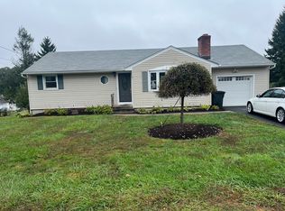 9 Nancy Dr, Danbury, CT 06811