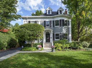 527 Cherry St, Winnetka, IL 60093