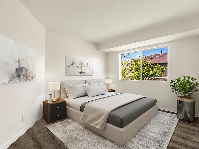 1229 E Carson St #1 — Photo 3