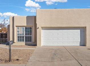 612 Wanda St SW, Los Lunas, NM 87031
