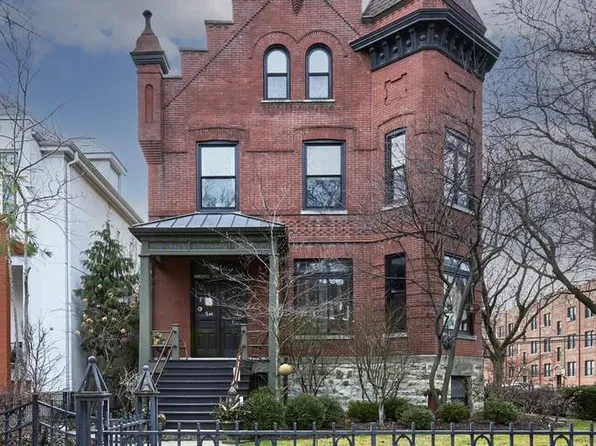 4158 N Greenview Ave, Chicago, IL 60613