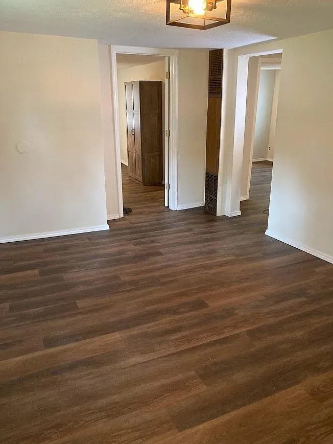 2 bed, 1032 sqft, $1,150 — Photo 2