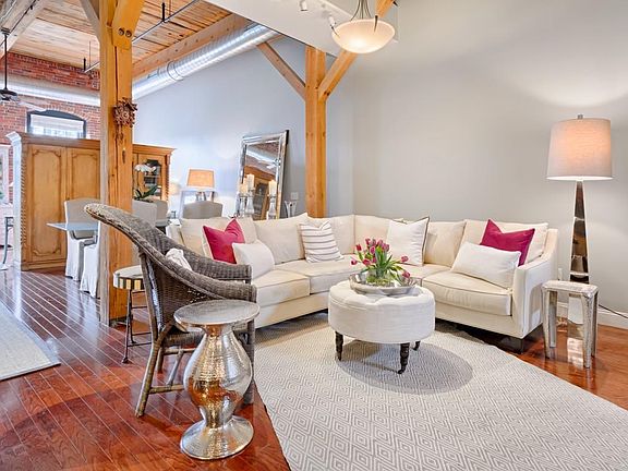 3rd image of 25 Pond St Unit 104