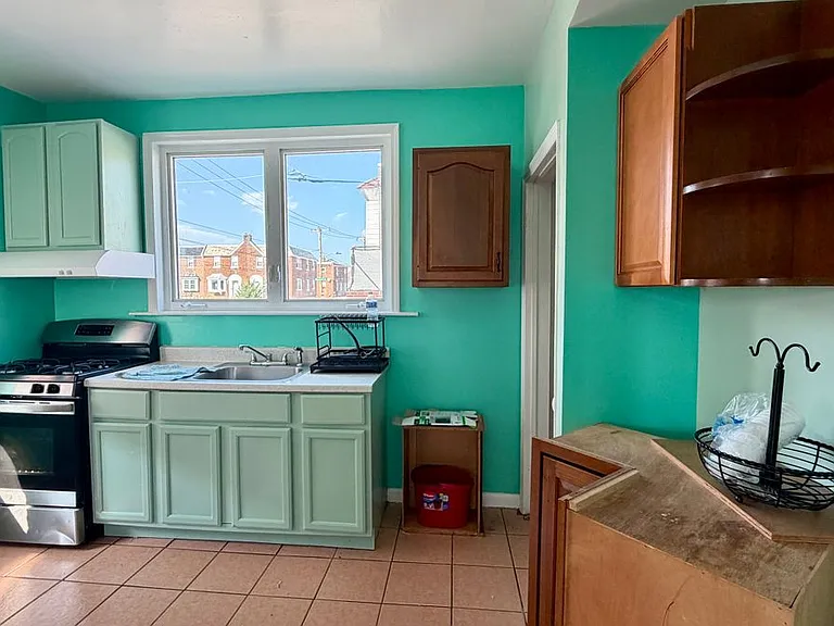 4301 Cottman Ave — Photo 6