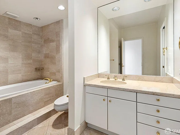 1150 Sacramento St #104 — Photo 15