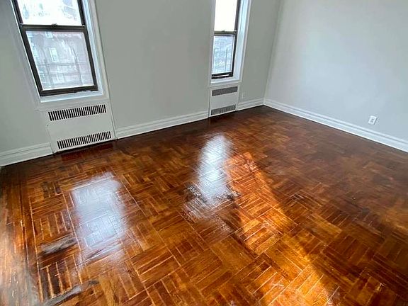 5th image of 515 Avenue I APT 4