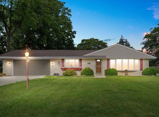 4400 Woodbury Ln, Racine, WI 53403