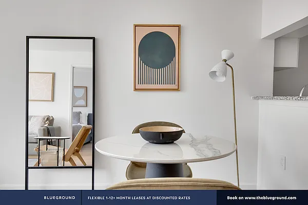 Rented by The Blueground | media 7