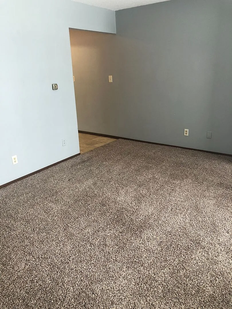 Greenwood Apartments — Photo 3