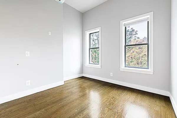 Rented by Bold New York | media 18