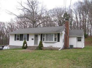 68 Country Ln, Vernon, CT 06066