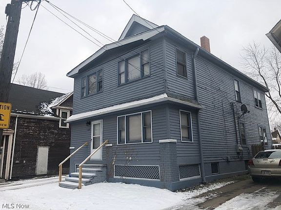 2nd image of 4509 Bush Ave