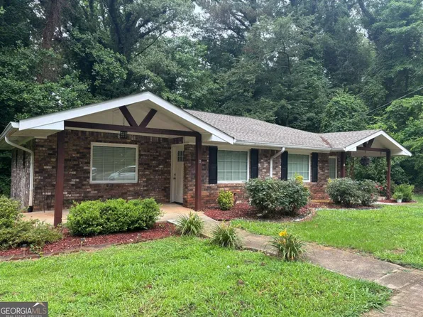 152 Fields Landing Dr, Canton, GA 30114