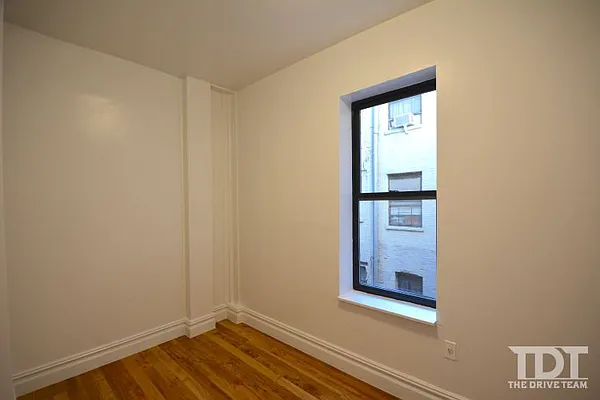 Rented by J Misrahi Realty Corp | media 8