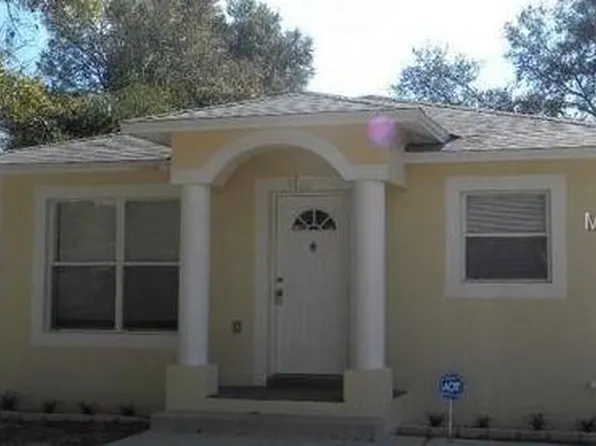 4620 Webster St, Tampa, FL 33610