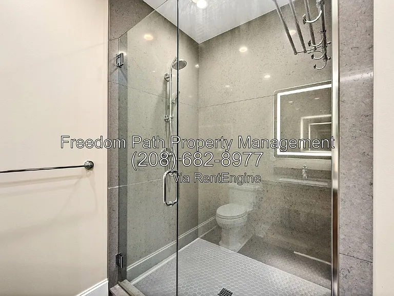 149 Clearwater Ln — Photo 17