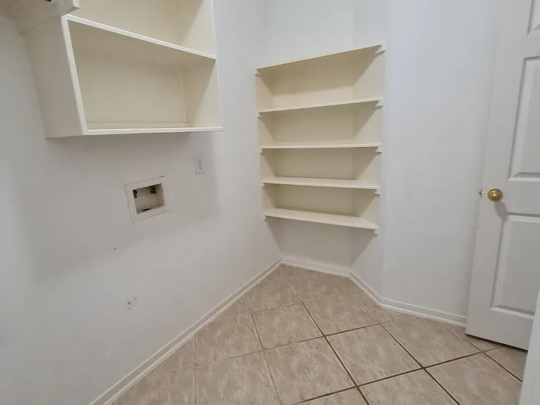 503 Nadia Way — Photo 40