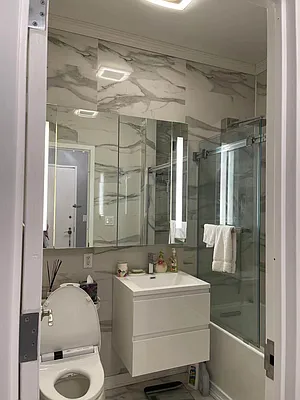 Rented by LV NY REALTY INC | media 83