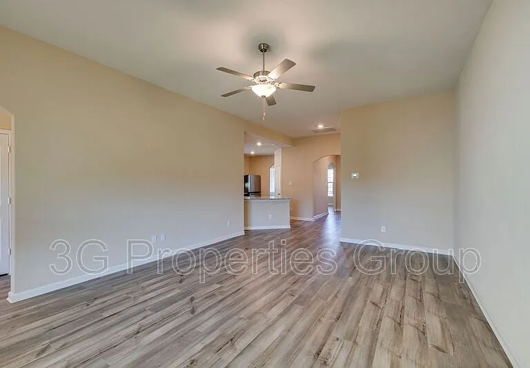 352 Lowery Oaks Trl — Photo 13