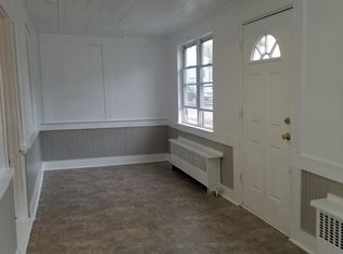 7 Cherry Tree Farm Rd, Middletown, NJ 07748