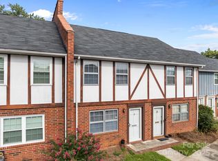 1300 Larchmont Pl APT 208, Salisbury, NC 28144