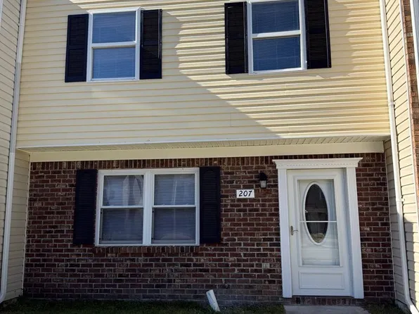 207 Myrtlewood Cir, Jacksonville, NC 28546