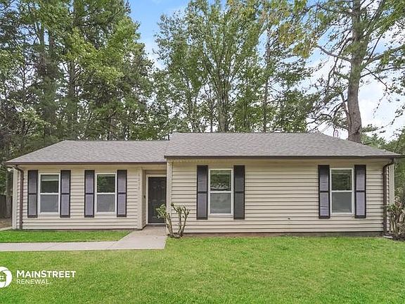 3rd image of 6216 Blue Jay Ln