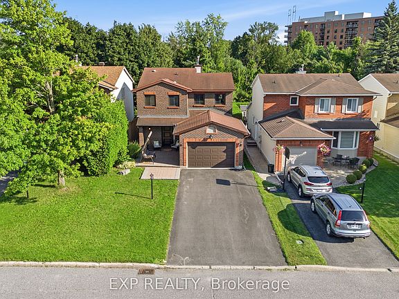 2nd image of 42 Valley Ridge St