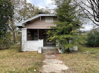 1305 W 14th Ave, Pine Bluff, AR 71603