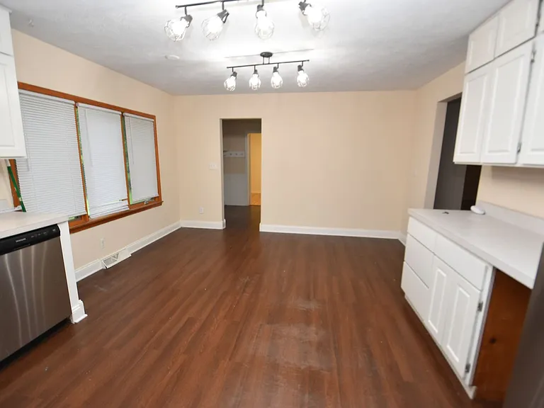 17967 Edgewood Walk — Photo 10