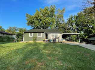 606 Crescent Dr, Greencastle, IN
