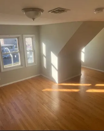 18 N 19th St #3 — Photo 1