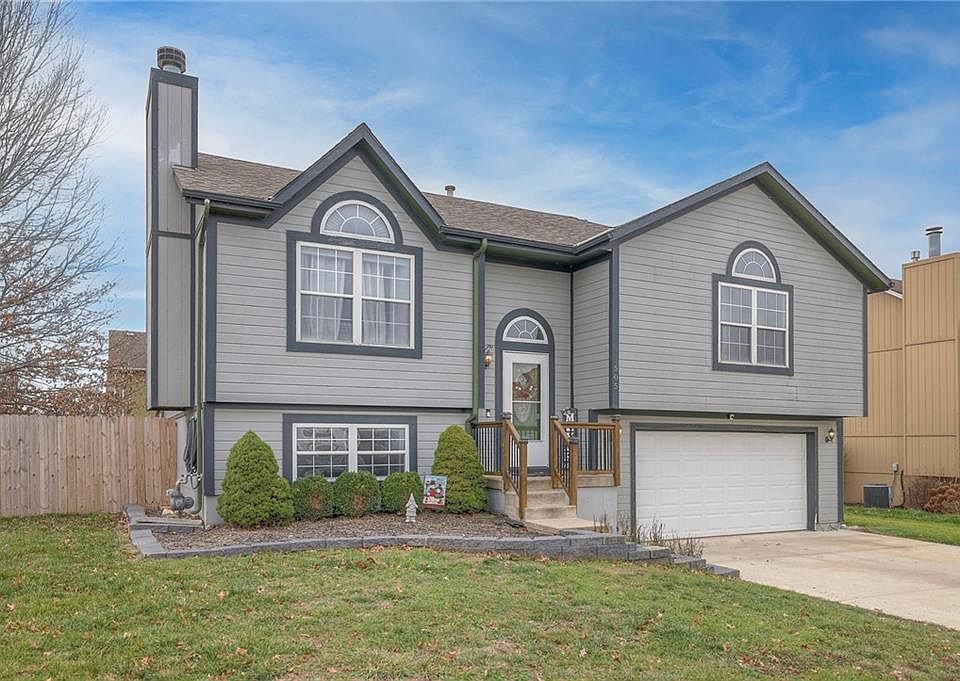 505 Sunny Ln, Raymore, MO 64083 Zillow