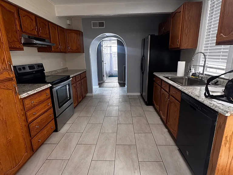 6420 Burgundy Way — Photo 6