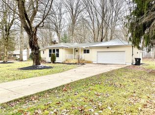 7040 Liberty Rd, Solon, OH 44139