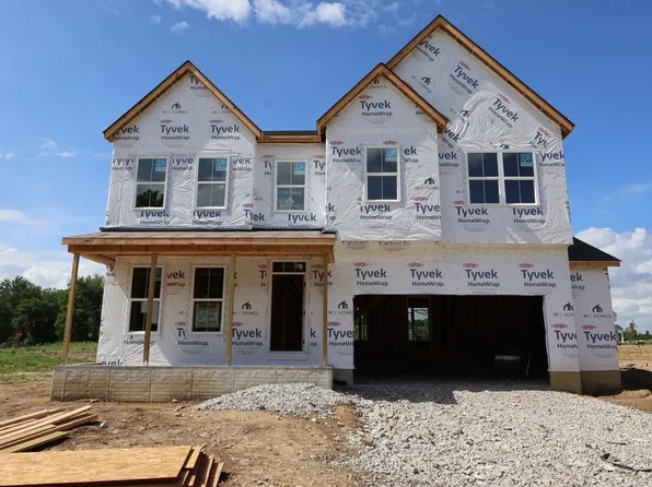 684 Fadley Loop E, Delaware, OH 43015