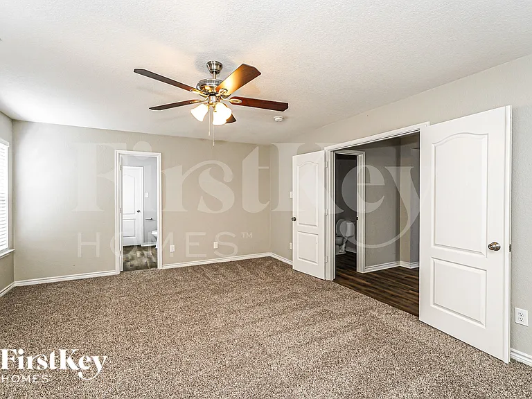 3905 Mantis St — Photo 15