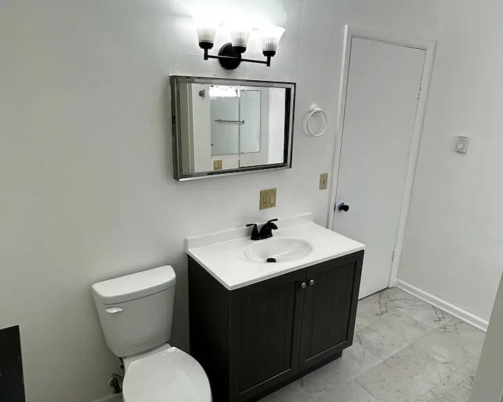 6113 Brooklyn Rd — Photo 10