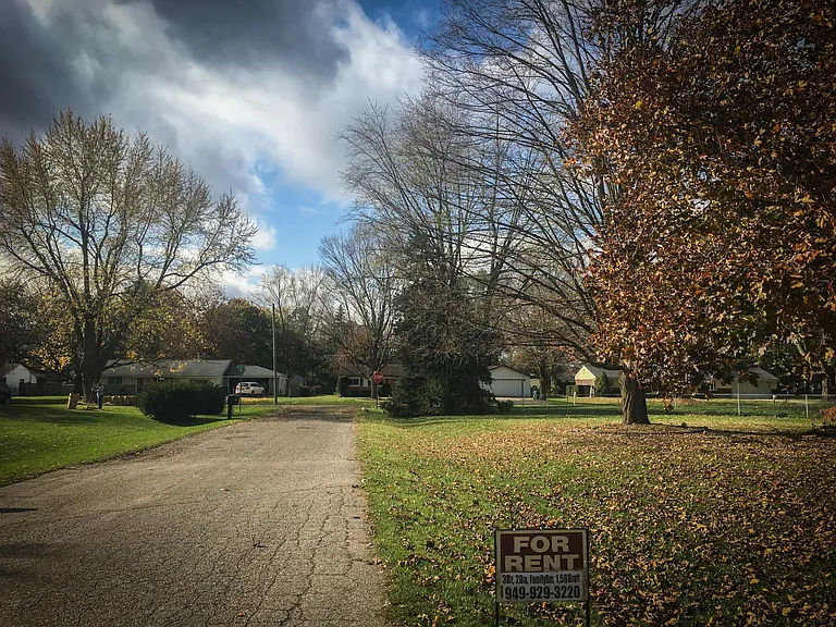 Westward view of Crab Apple St
