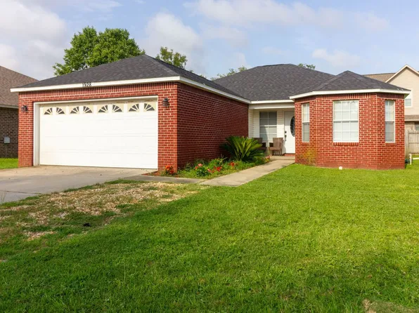 1928 Jo Tam Ln, Navarre, FL 32566