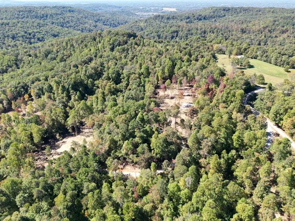 White Oak Flatt Rd, Sparta, TN 38583