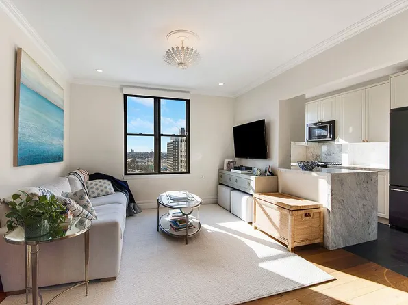 2 Grace Ct APT 5Z, Brooklyn, NY 11201