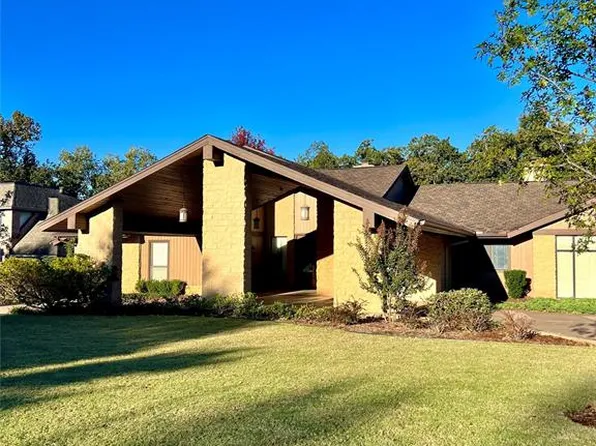 3701 Harris Dr, Edmond, OK 73013