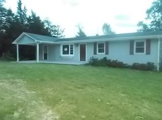 925 Gravel Hill Rd, Troutville, VA 24175